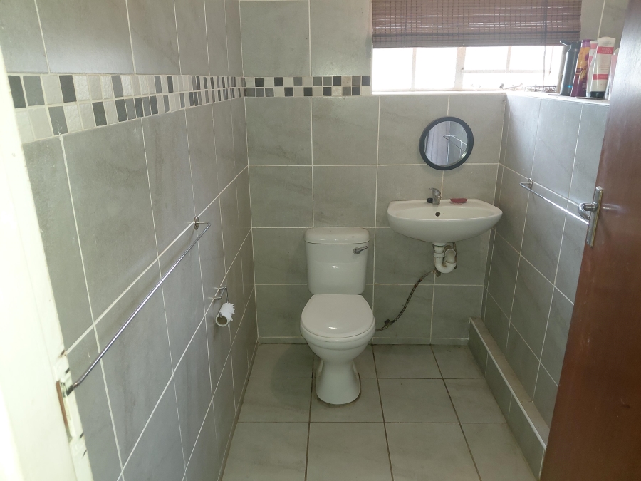 Commercial Property for Sale in Kruisrivier Eastern Cape